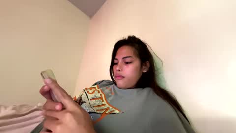 itsme Mathea69 online show from March 14, 2:06 am