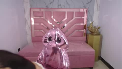 Susy online show from February 26, 7:35 pm