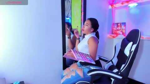 Snapshot of susan_moore29 chatting on October 26, 6:14 pm susan online show from October 26, 6:14 pm