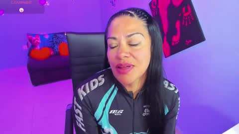 Snapshot of susan_ramires chatting on December 3, 4:09 am susan ramires online show from December 3, 4:09 am