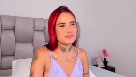 Snapshot of susan_sweet7 chatting on January 15, 8:16 pm Susan online show from January 15, 8:16 pm