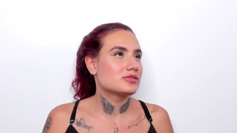 Snapshot of susan_sweet7 chatting on January 18, 12:13 am Susan online show from January 18, 12:13 am