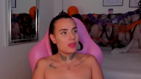 Susan online show from October 30, 9:48 pm