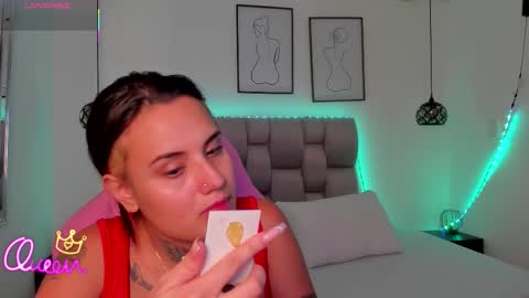 Susan online show from February 16, 8:16 pm