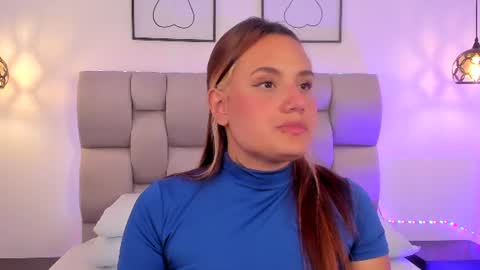 Snapshot of susan_sweet7 chatting on July 21, 7:49 pm Susan online show from July 21, 7:49 pm
