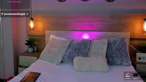 Susan online show from March 15, 1:50 pm