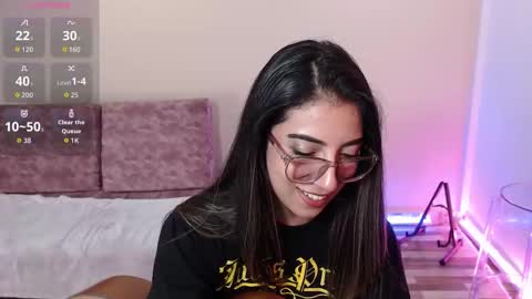 Susana hendrix    online show from February 10, 7:18 pm