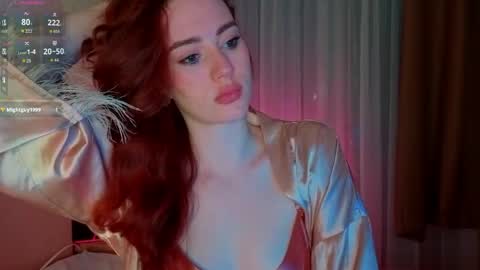 Stacy online show from June 1, 8:32 pm