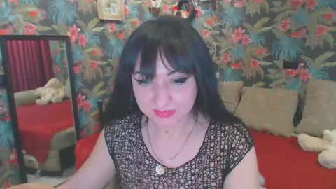 Snapshot of susanlanice chatting on December 3, 12:49 pm SusanLaNice online show from December 3, 12:49 pm