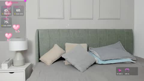 Amelia  online show from December 4, 12:25 pm