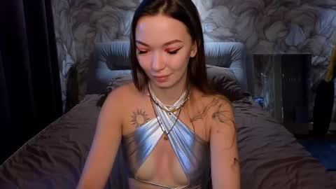 Snapshot of susannjohnson chatting on October 9, 12:41 am susannjohnson online show from October 9, 12:41 am