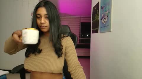 Snapshot of susanrhodes_ chatting on October 3, 9:28 am Susan Rhodes online show from October 3, 9:28 am