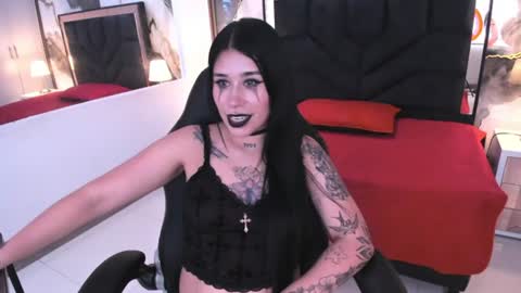 Snapshot of susanvilla chatting on June 10, 7:57 pm susanvilla online show from June 10, 7:57 pm