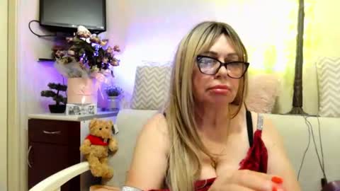 SusiexNoreen online show from June 12, 1:04 am