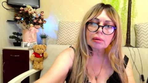 SusiexNoreen online show from June 27, 12:55 pm