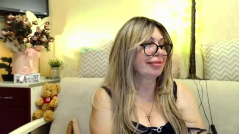 SusiexNoreen online show from July 3, 12:39 am