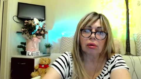 SusiexNoreen online show from July 7, 10:47 pm
