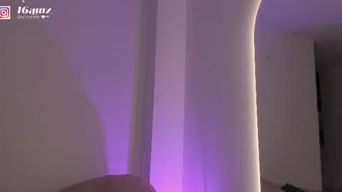 Snapshot of susimendez_ chatting on July 24, 8:29 pm susi online show from July 24, 8:29 pm