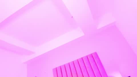 Sussan Nicole  online show from October 4, 12:14 pm