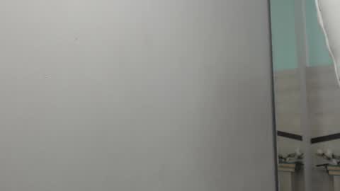 Snapshot of sussy_leon chatting on December 4, 12:36 pm sussy leon online show from December 4, 12:36 pm