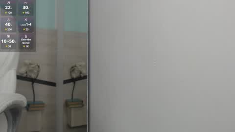 Snapshot of sussy_leon chatting on January 27, 12:16 pm sussy leon online show from January 27, 12:16 pm