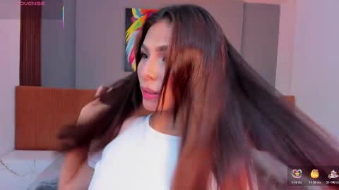 Snapshot of sussy_sweet4u chatting on November 28, 10:18 am sussy_sweet4u online show from November 28, 10:18 am