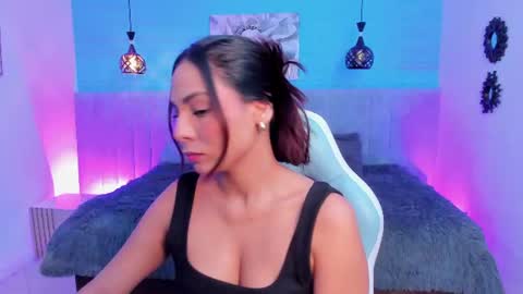 sussy_sweet4u online show from July 2, 10:32 am