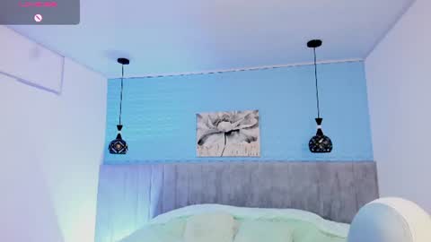 sussy_sweet4u online show from July 28, 11:17 am