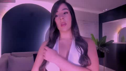 Sussy Bell online show from March 15, 3:01 am