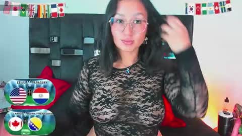 Sussy Sunny online show from June 21, 4:04 am