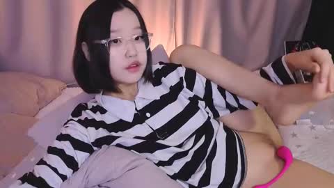 Sua online show from February 26, 9:41 am