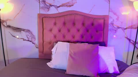 suxan_white online show from June 2, 10:01 pm
