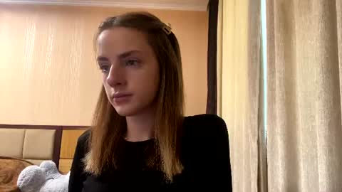 Snapshot of suzannetigerino chatting on July 12, 8:05 am Emila online show from July 12, 8:05 am