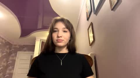 Snapshot of suzetteeckroad chatting on October 29, 7:54 am Catherine online show from October 29, 7:54 am