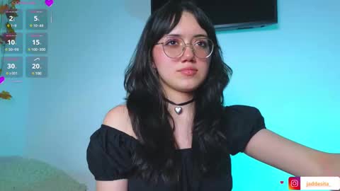 Snapshot of suzumi_ chatting on March 10, 8:37 am Jadde online show from March 10, 8:37 am