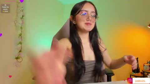 Snapshot of suzumi_ chatting on March 9, 4:27 am Jadde online show from March 9, 4:27 am