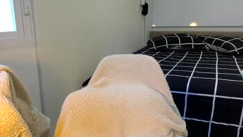 Snapshot of suzysummerrrrrrrrr chatting on February 7, 1:43 pm The real sugar baby Suzy Summer online show from February 7, 1:43 pm