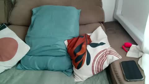 Snapshot of suzysummerrrrrrrrr chatting on November 18, 10:41 am The real sugar baby Suzy Summer online show from November 18, 10:41 am