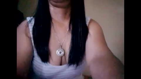 Snapshot of suzzie_hot chatting on January 31, 11:03 pm suzzie_hot online show from January 31, 11:03 pm