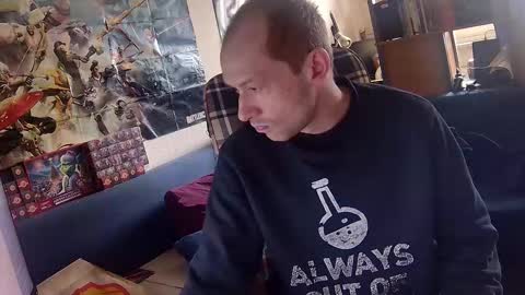 svenerd______ online show from February 8, 11:35 am