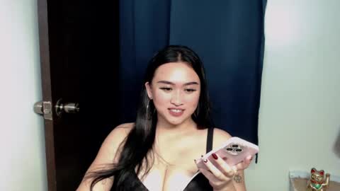 Snapshot of sw33tgirl_moaner chatting on July 6, 3:14 pm Angelic Baby online show from July 6, 3:14 pm