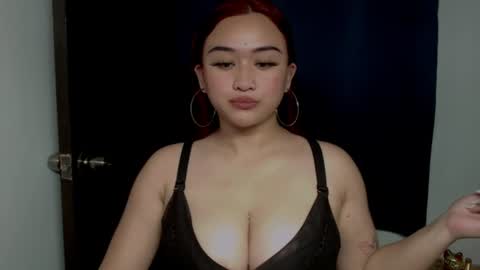 Snapshot of sw33tgirl_moaner chatting on July 21, 11:23 am Angelic Baby online show from July 21, 11:23 am