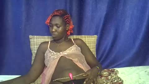 Snapshot of swagg_rasta chatting on May 5, 10:12 am swagg rasta online show from May 5, 10:12 am