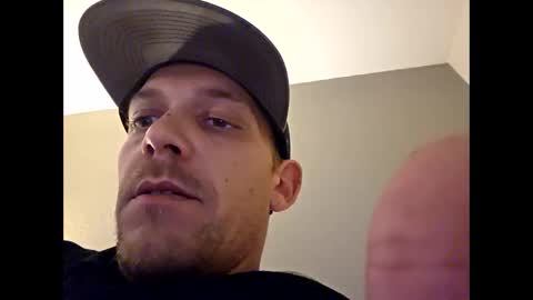 swamprat1991 online show from May 20, 3:56 am