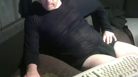 ArnSwart online show from November 14, 4:11 am