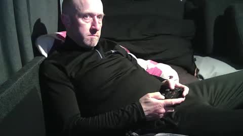 ArnSwart online show from March 17, 7:06 pm