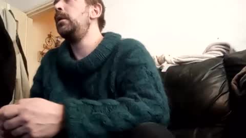 sweaterboy666 online show from February 17, 10:56 am