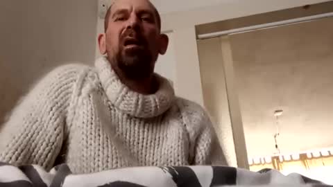 sweaterboy666 online show from March 17, 9:45 am