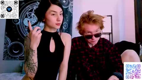 Snapshot of sweathome chatting on November 21, 9:08 am sweaties3 online show from November 21, 9:08 am