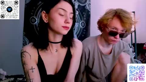 Snapshot of sweathome chatting on November 22, 9:30 am sweaties3 online show from November 22, 9:30 am